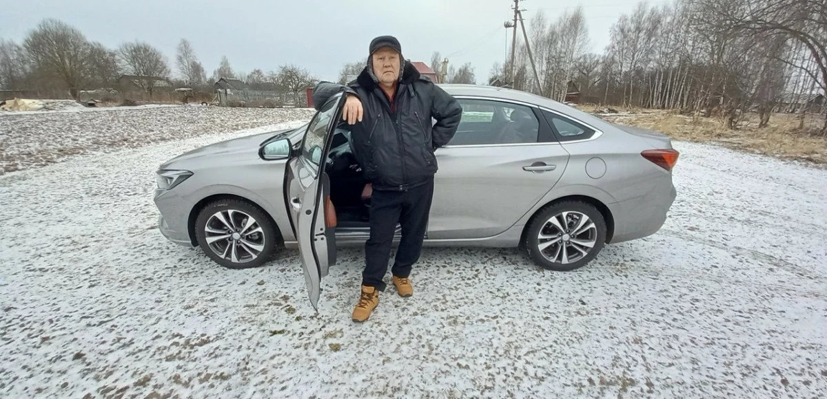 «Китаец» скучать не дает:   отзыв владельца Changan Eado Plus