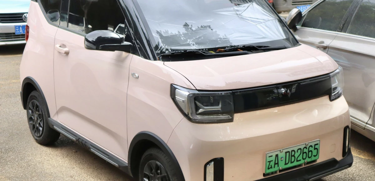 Новый электромобиль за миллион:   на Wildberries начали продавать Wuling Mini EV