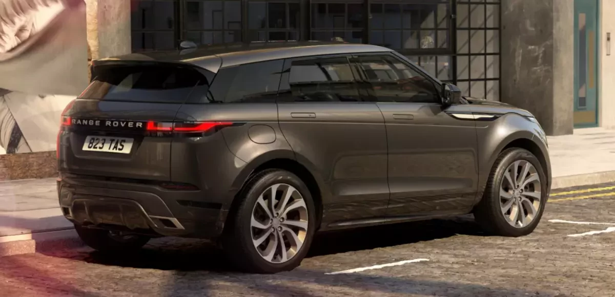 Представлены новые версии  Range Rover Evoque и Velar:   фото и подробности